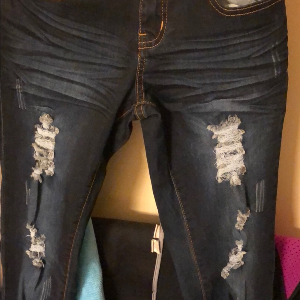 VIP jeans - Picture 2 of 6